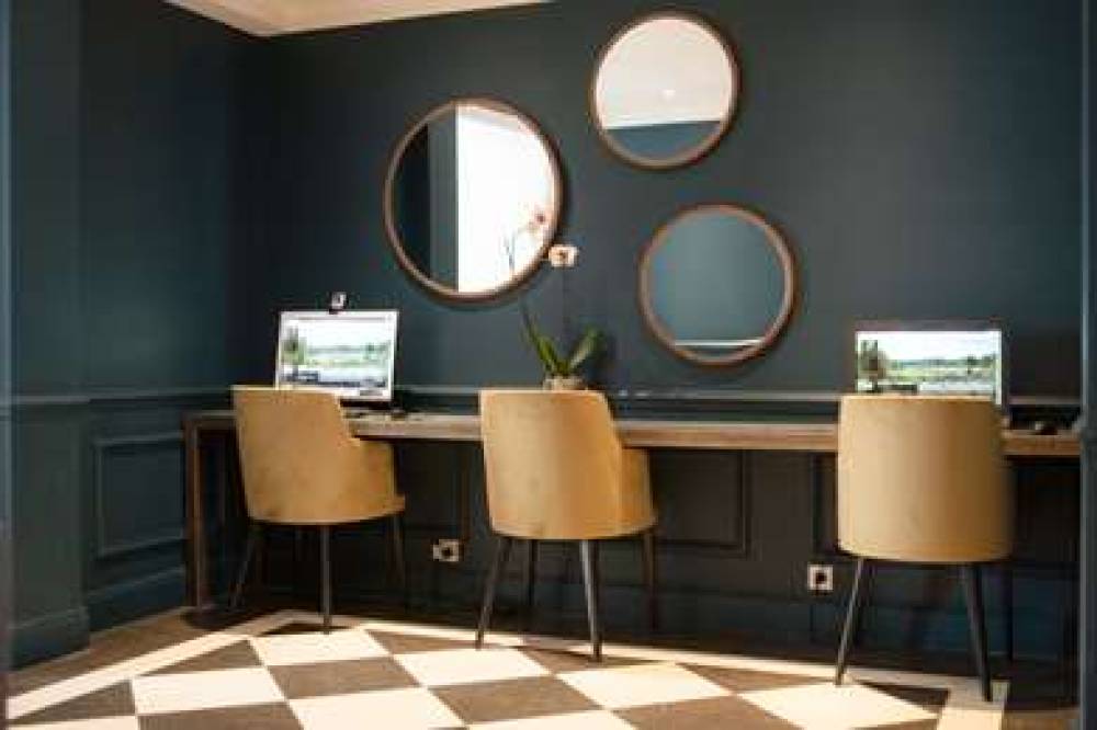 HOTEL LE ROYAL RIVE GAUCHE 7