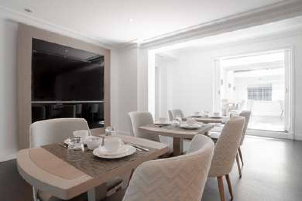 HOTEL LE ROYAL RIVE GAUCHE 9