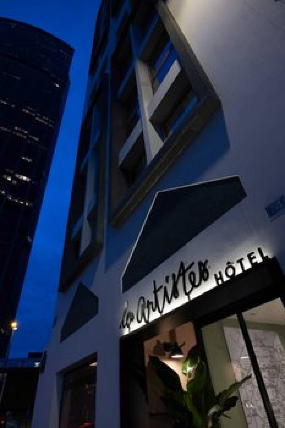 HOTEL LES ARTISTES 1