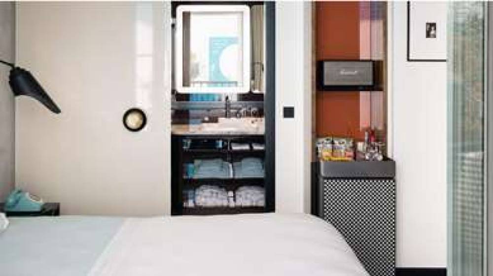 HOTEL LES BAINS 3