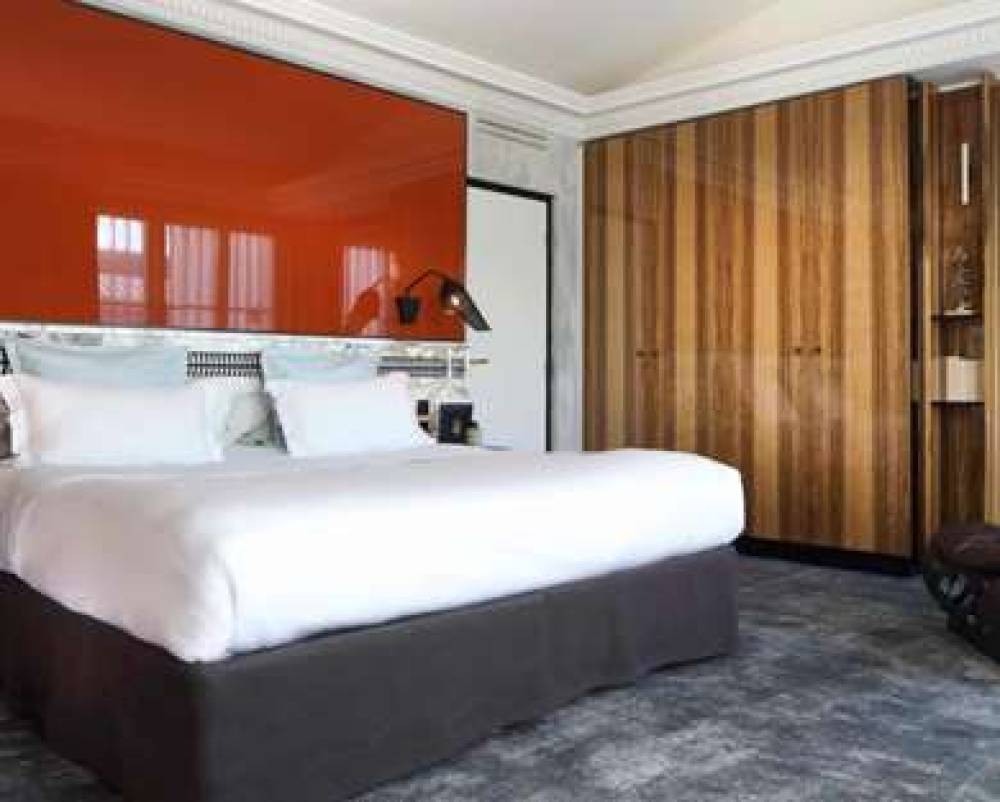 HOTEL LES BAINS 5