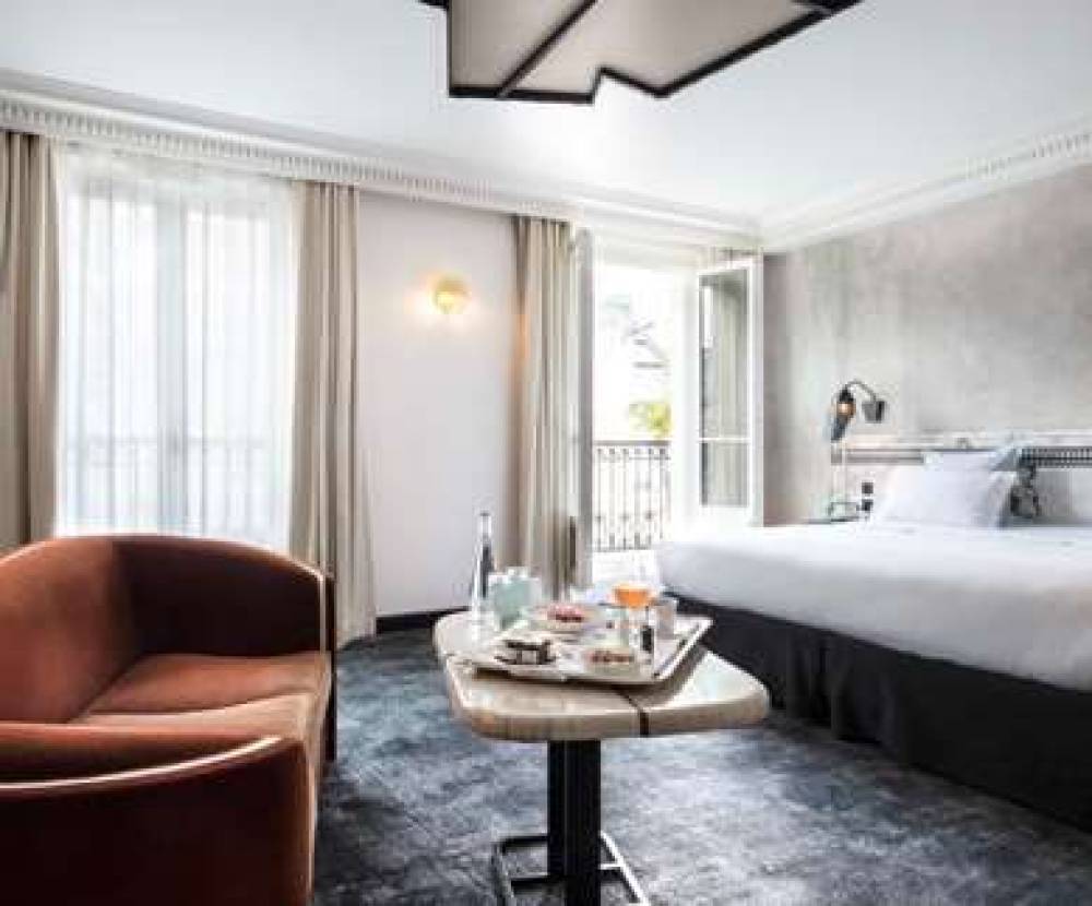 HOTEL LES BAINS 6