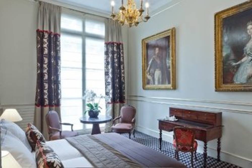 Hotel Mansart 10