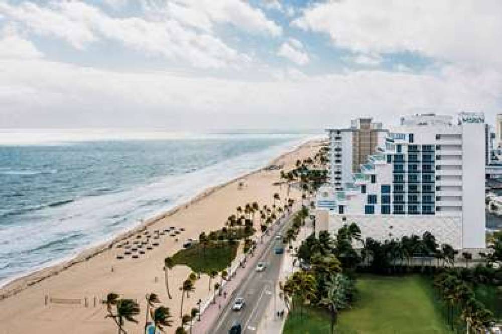 HOTEL MAREN FLL CURIO BY HILTON 9