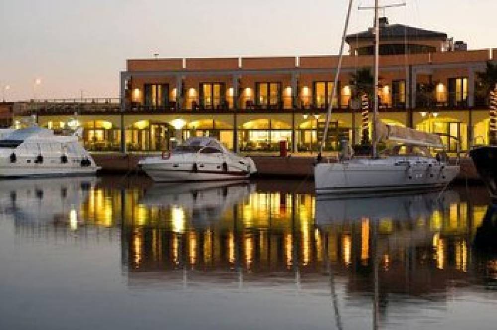 HOTEL MARINA PLACE 1