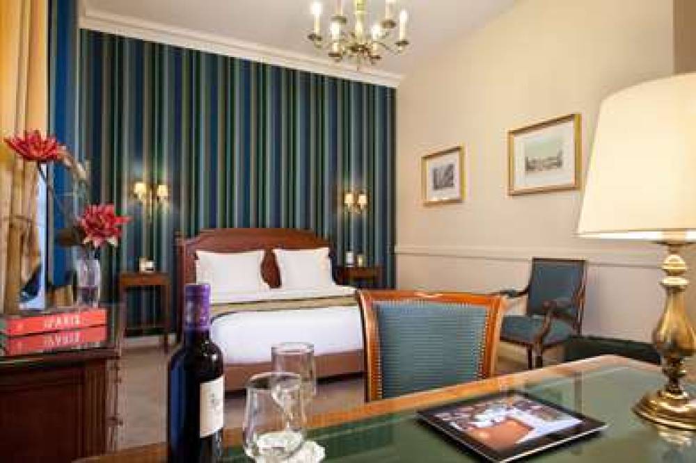 HOTEL MAYFAIR PARIS 5