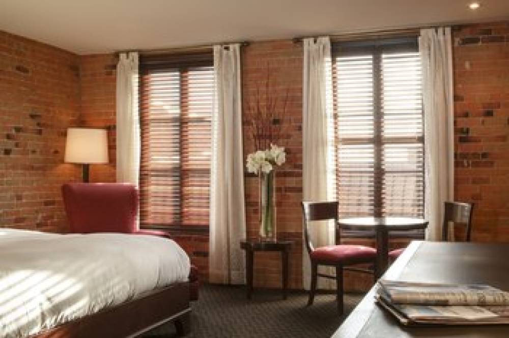 Hotel Nelligan 3