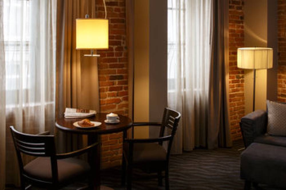 Hotel Nelligan 8