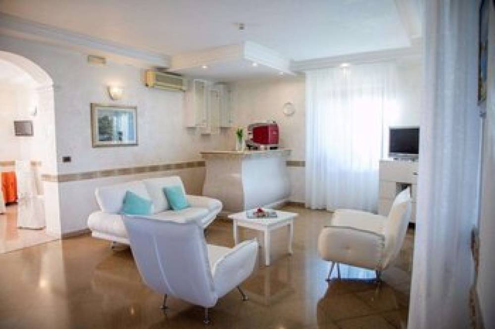 HOTEL PALMED - GIZZERIA LIDO 10