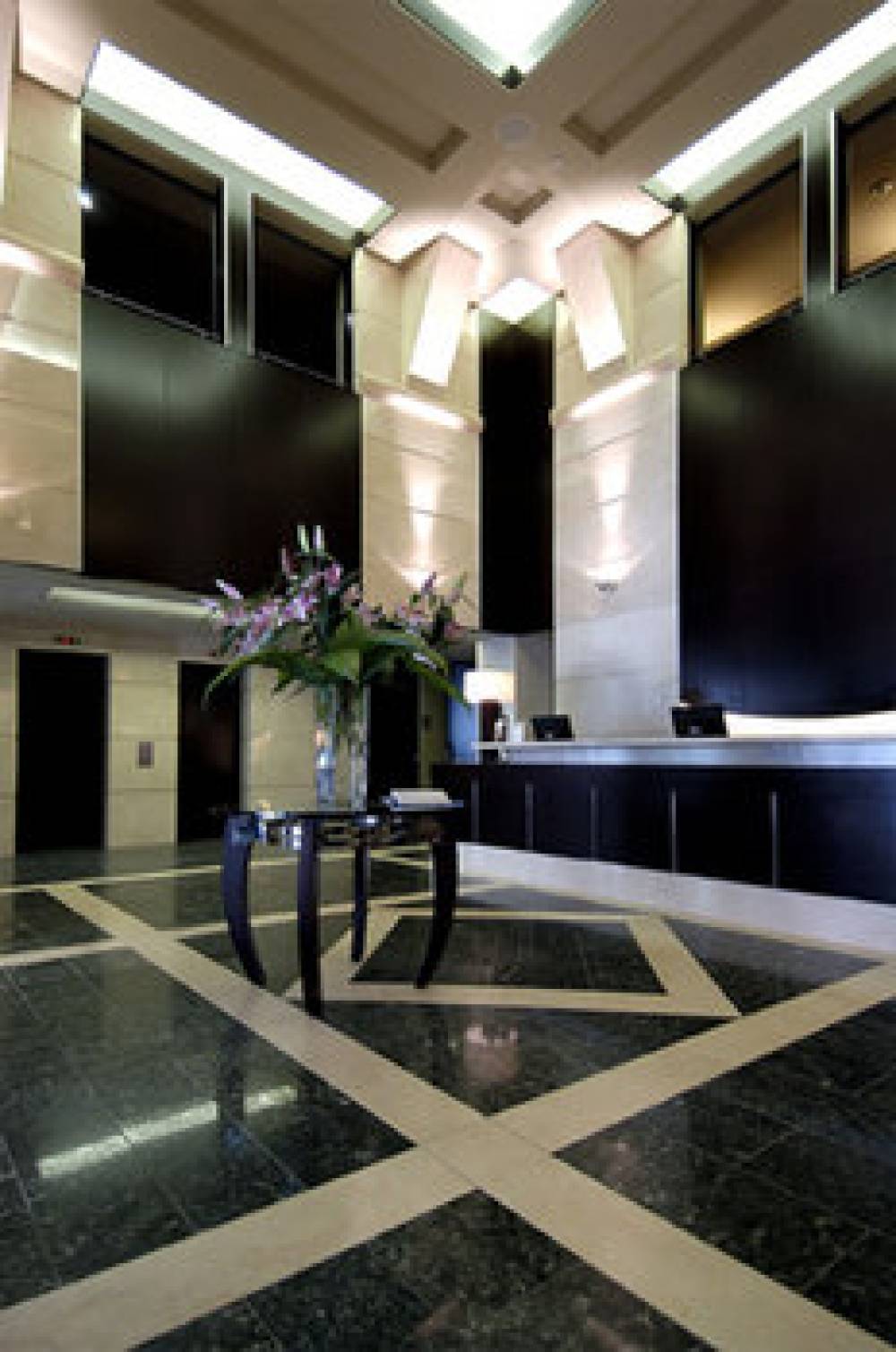 HOTEL PLACE D ARMES 8
