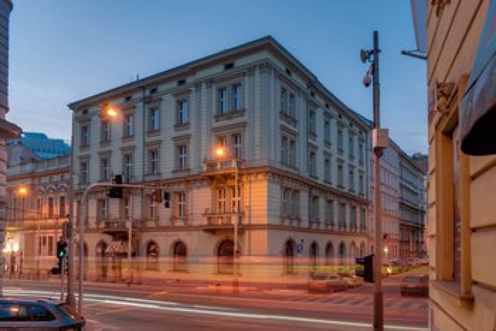 Hotel Praga 1885 By Louren