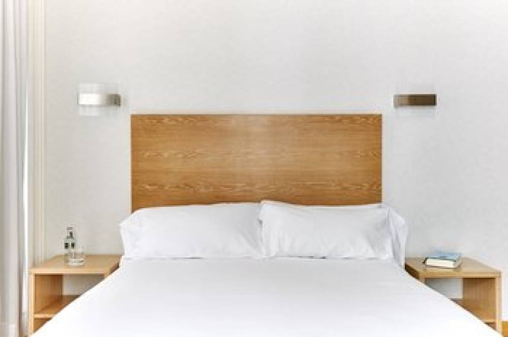 HOTEL REGENTE 9