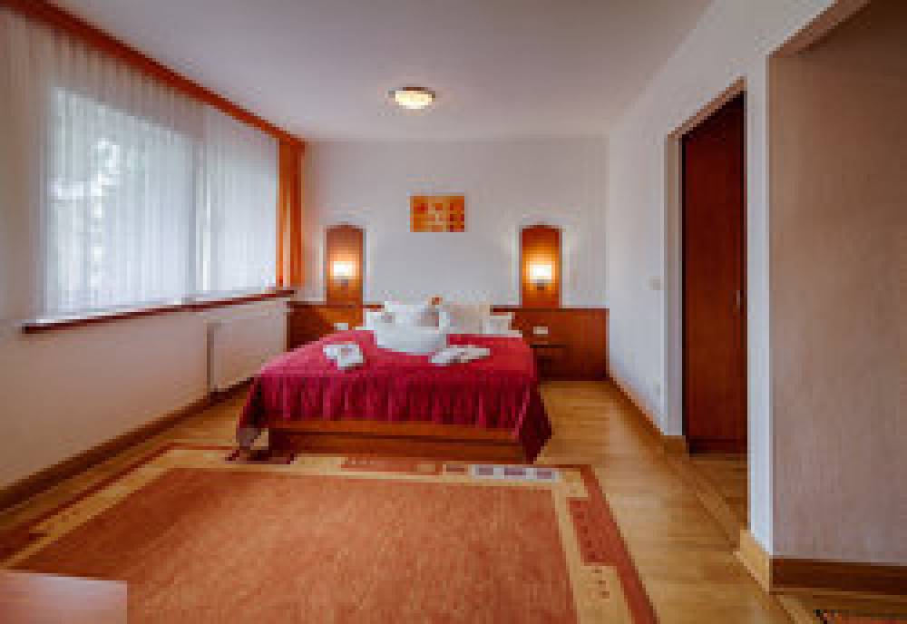 Hotel Restaurant Seeschloesschen Gross Koeris 2