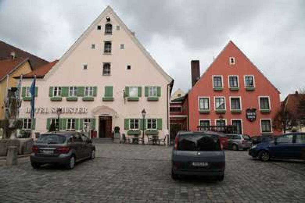 Hotel Schuster