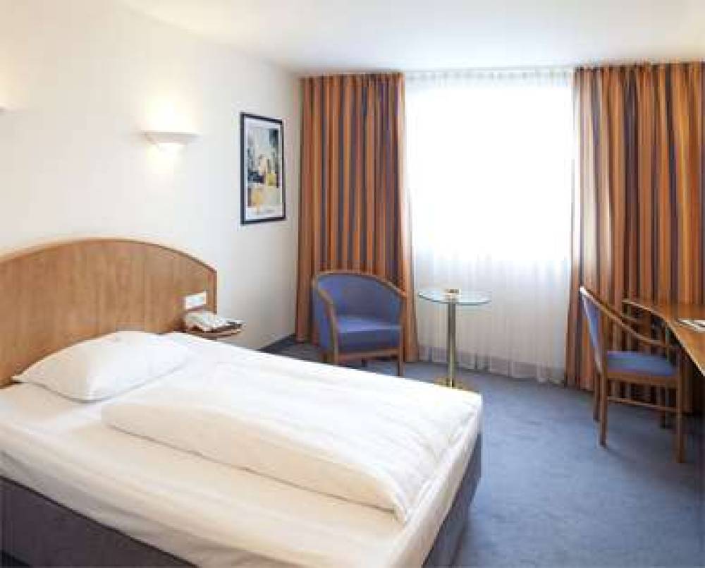 HOTEL SCHWANEN STUTTGART 10