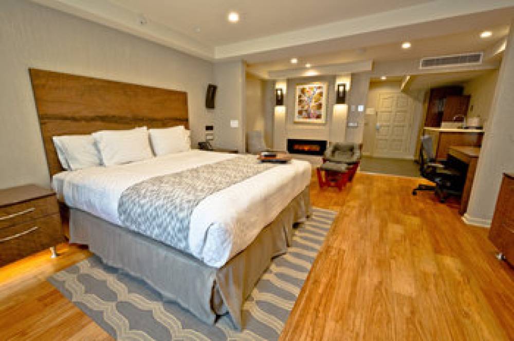 Hotel Strata 8