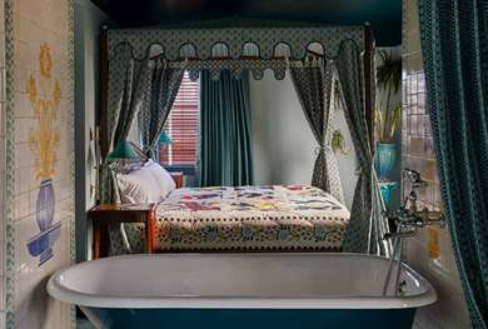 HOTEL ULYSSES 8
