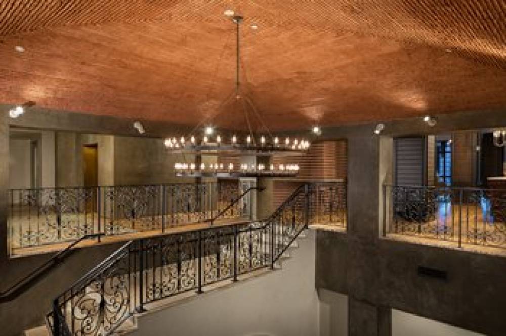 Hotel Valencia Riverwalk 7