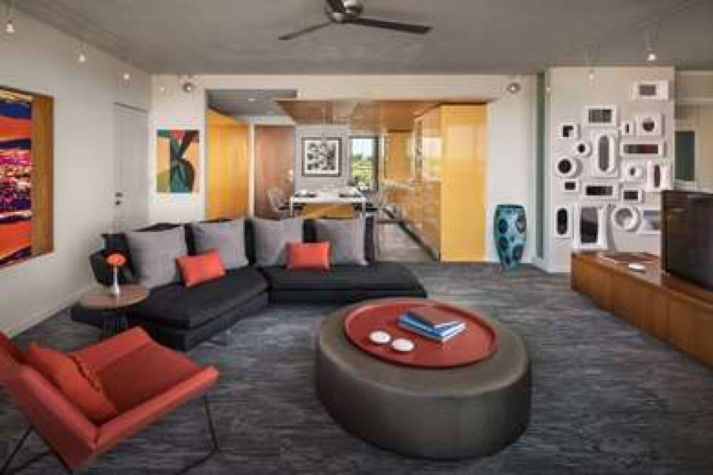 HOTEL VALLEY HO 6