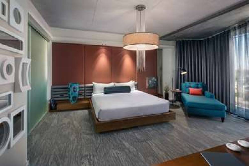 HOTEL VALLEY HO 3