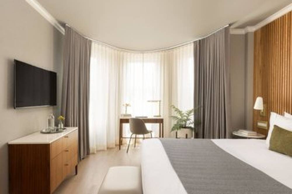HOTEL VERITAS 3