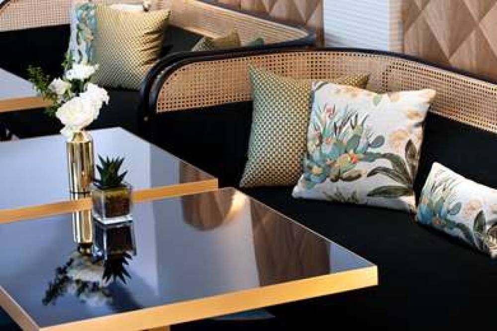 HOTEL VICTOR HUGO PARIS KLEBER 10