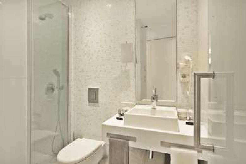 HOTEL WHITE LISBOA 9