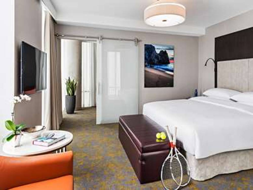 HOTEL X TORONTO PART OF HYATT 10