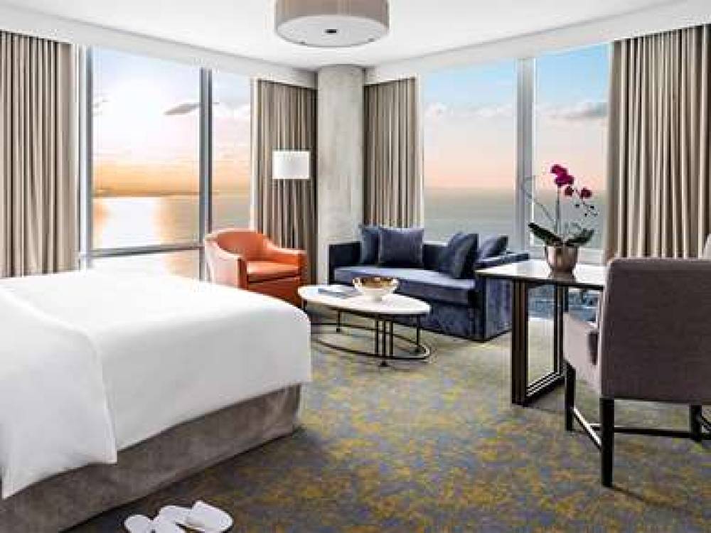 HOTEL X TORONTO PART OF HYATT 8