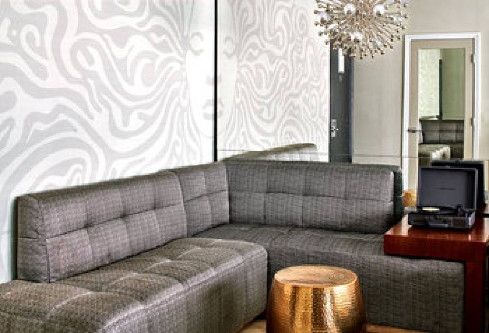 HOTEL ZIGGY 10