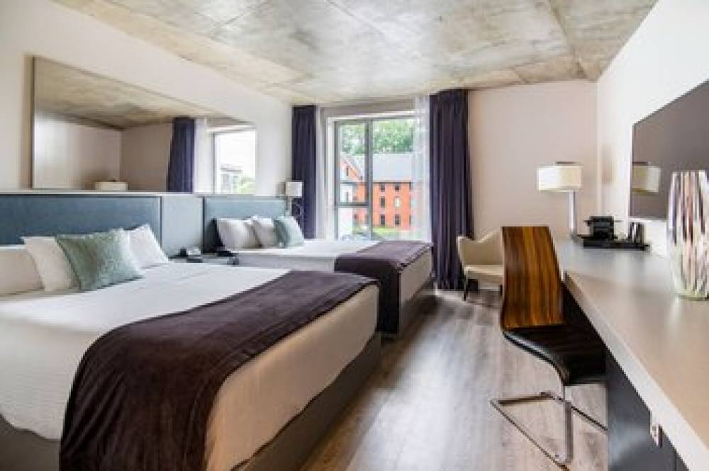 HOTEL10 9