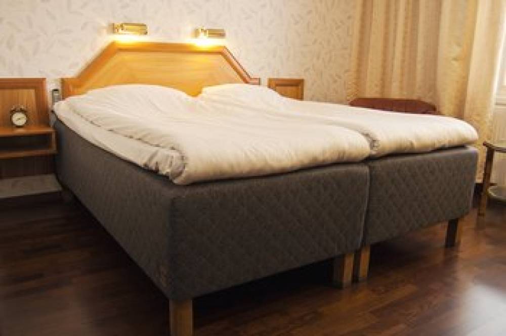 HOTELL KUNG GOSTA 8