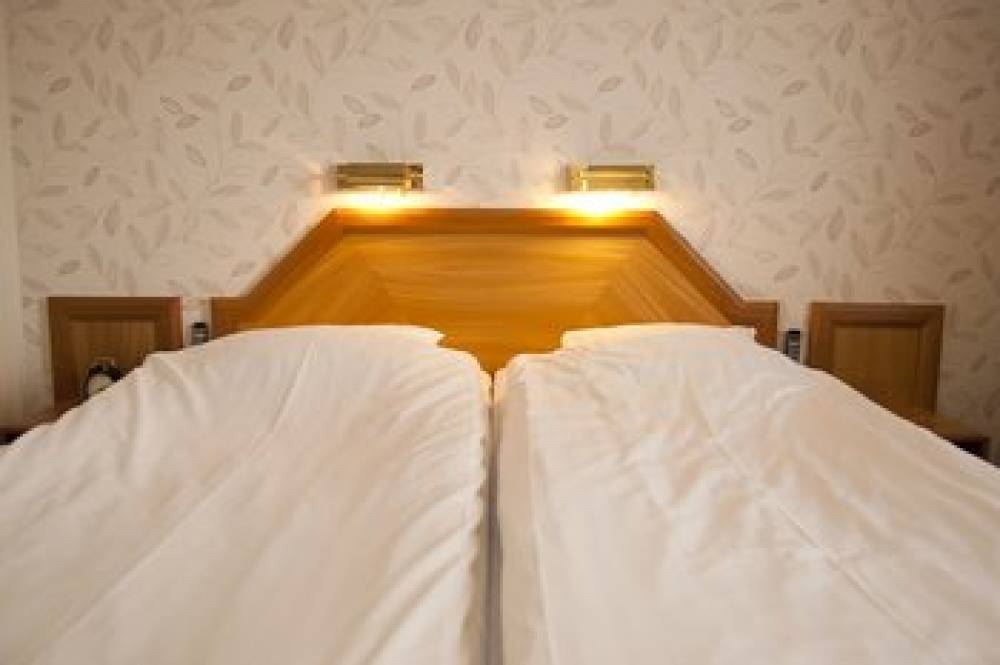 HOTELL KUNG GOSTA 10