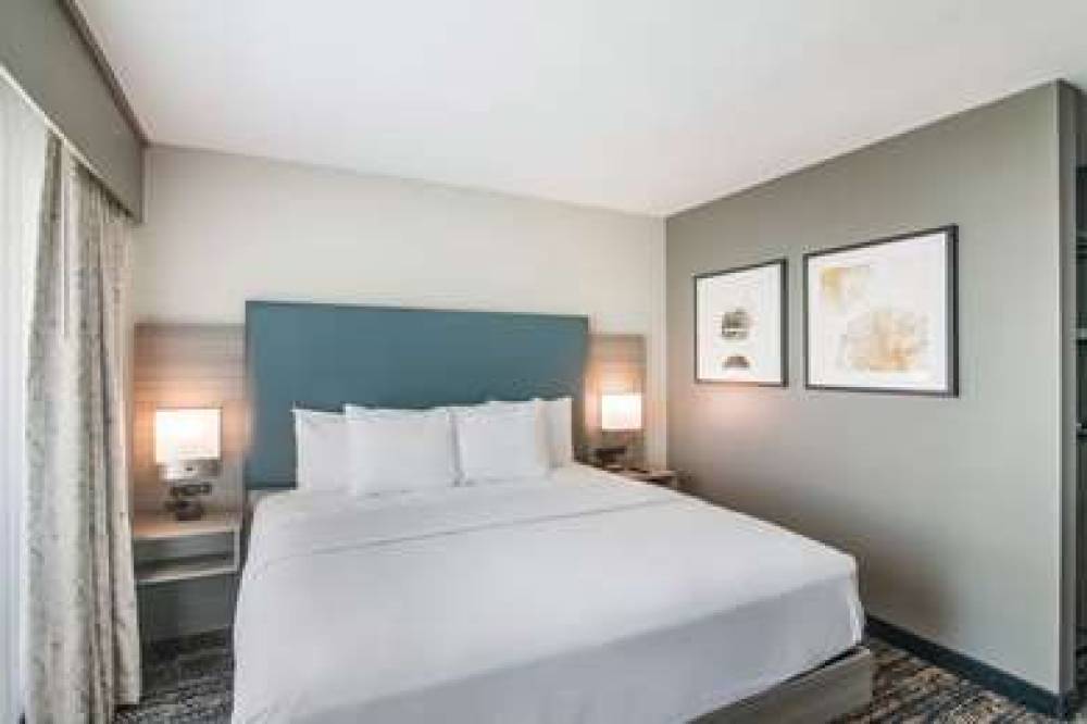 HOURGLASS HOTEL ASCEND HOTEL COLLEC 8