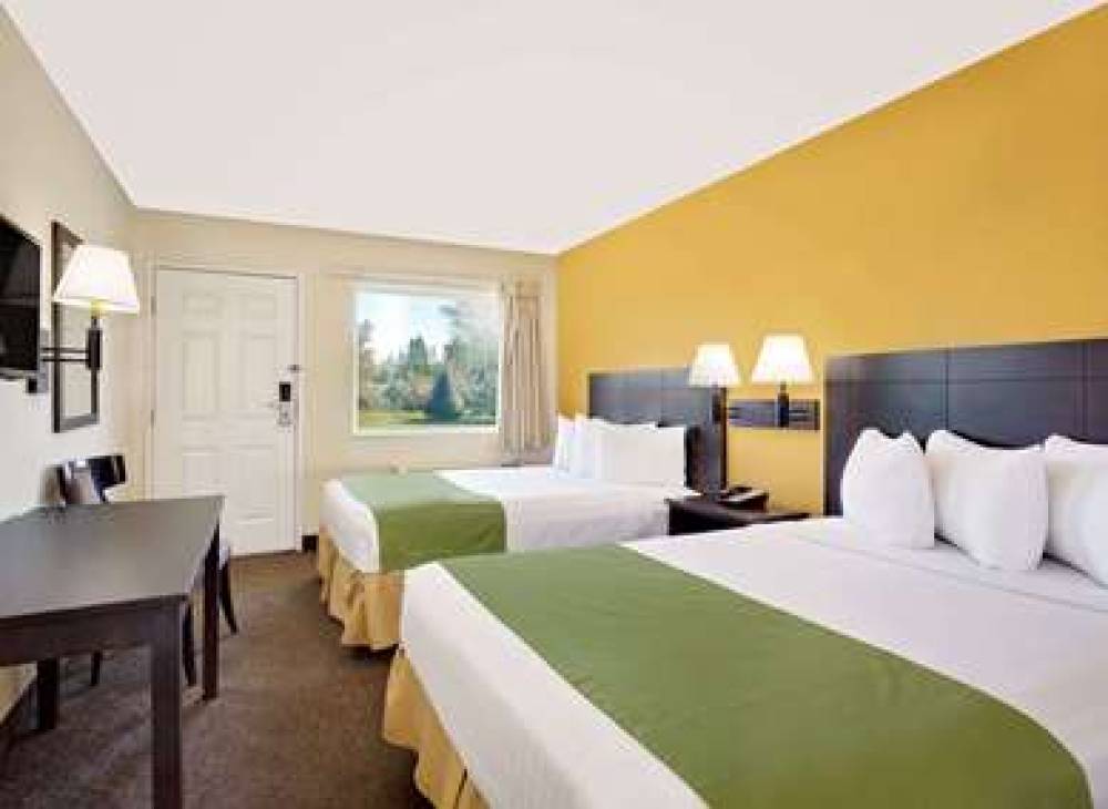 Howard Johnson By Wyndham Las Vegas Near The Strip 8