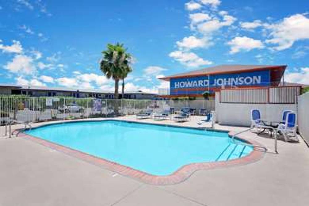 Howard Johnson By Wyndham Las Vegas Near The Strip 4