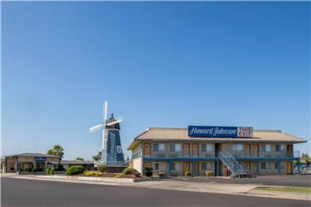HOWARD JOHNSON BY WYNDHAM, MODESTO 1