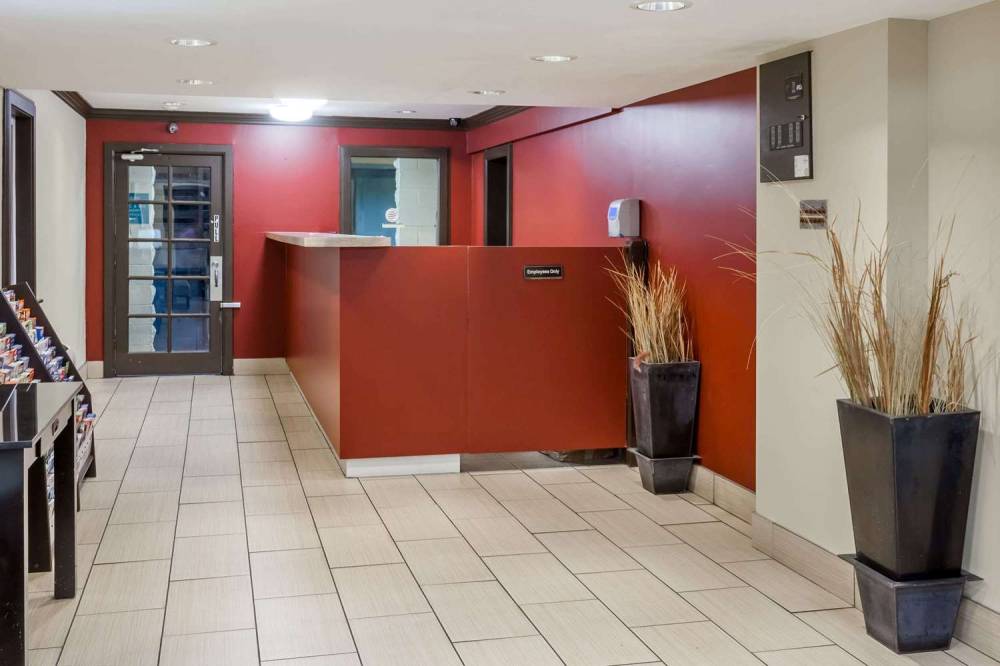 HOWARD JOHNSON BY WYNDHAM, SAN DIEG 2