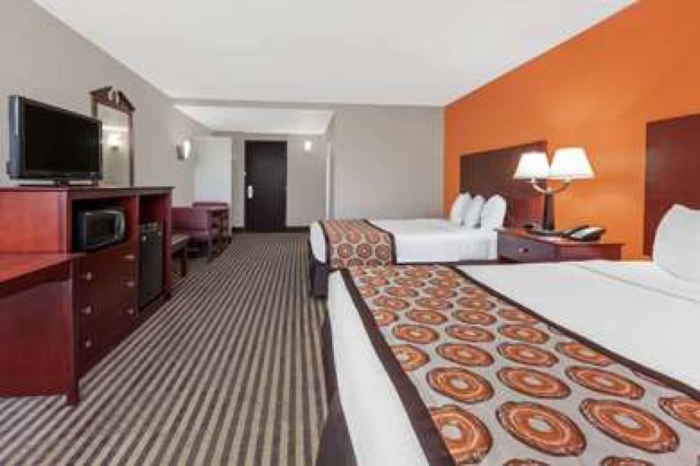 Howard Johnson Express Inn - Arlington Ballpark / Six Flags 7