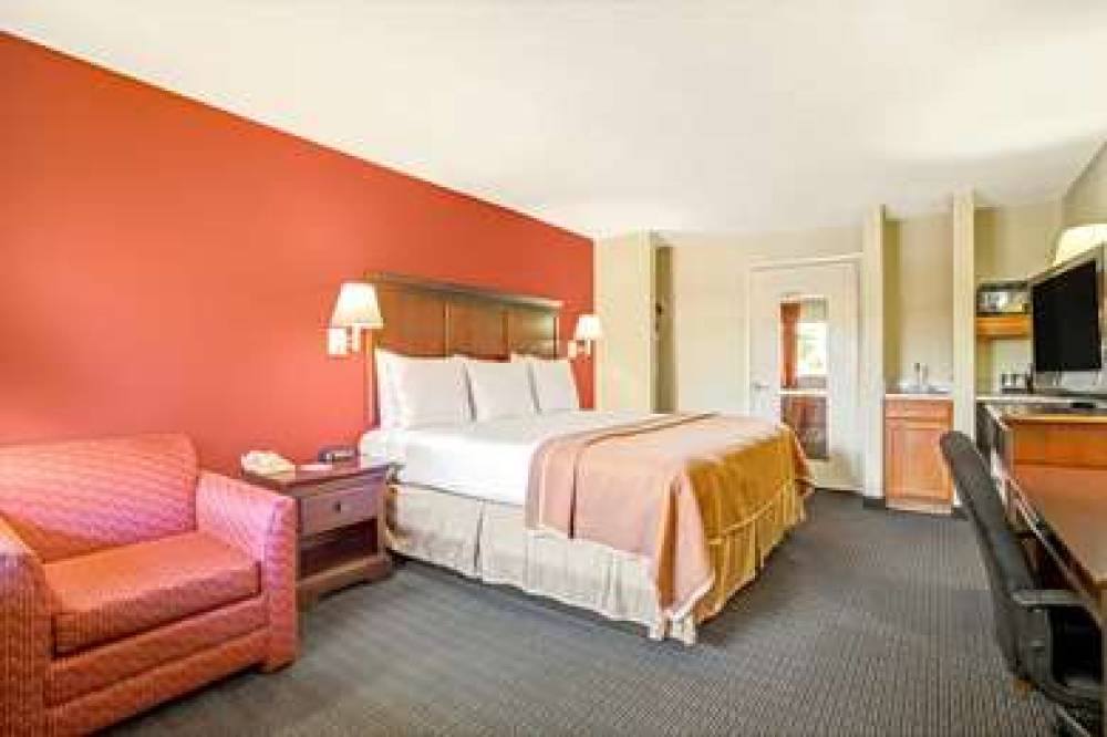 HOWARD JOHNSON EXPRESS INN & S 6
