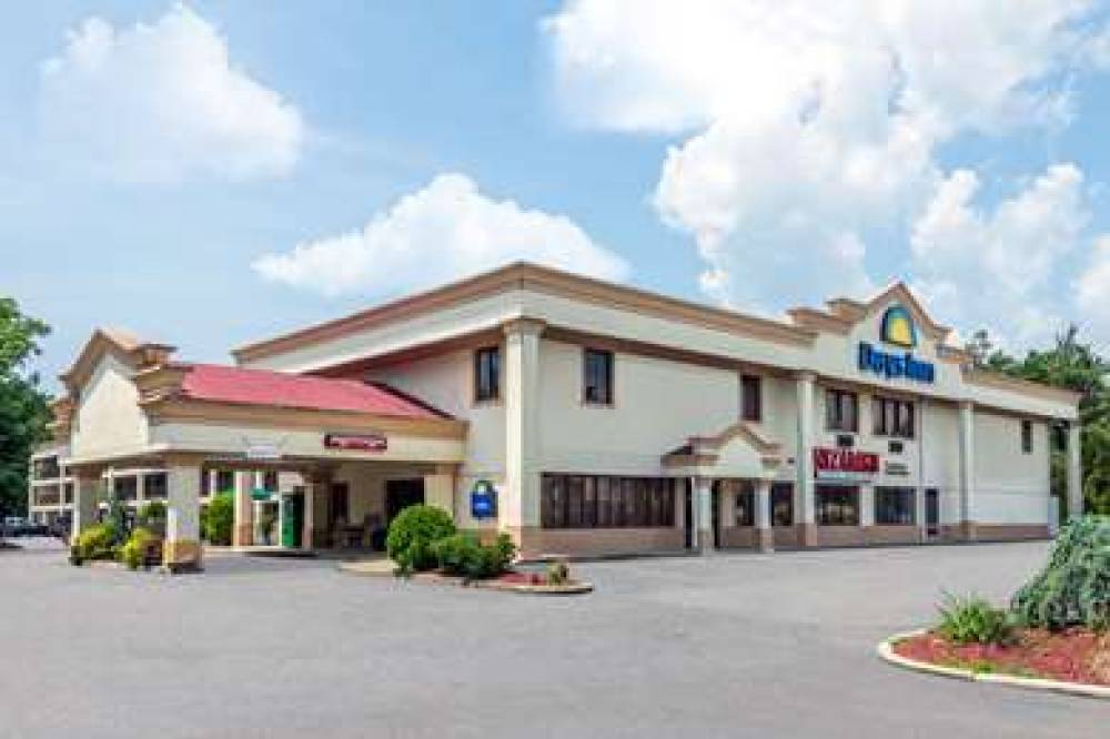 HOWARD JOHNSON GALLOWAY 1
