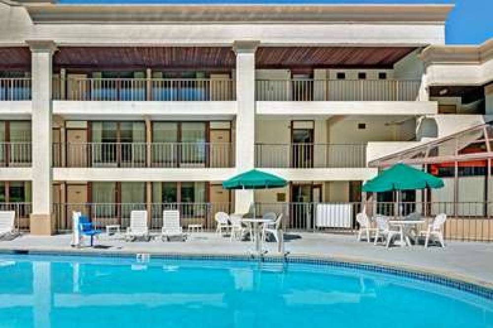 HOWARD JOHNSON GALLOWAY 5