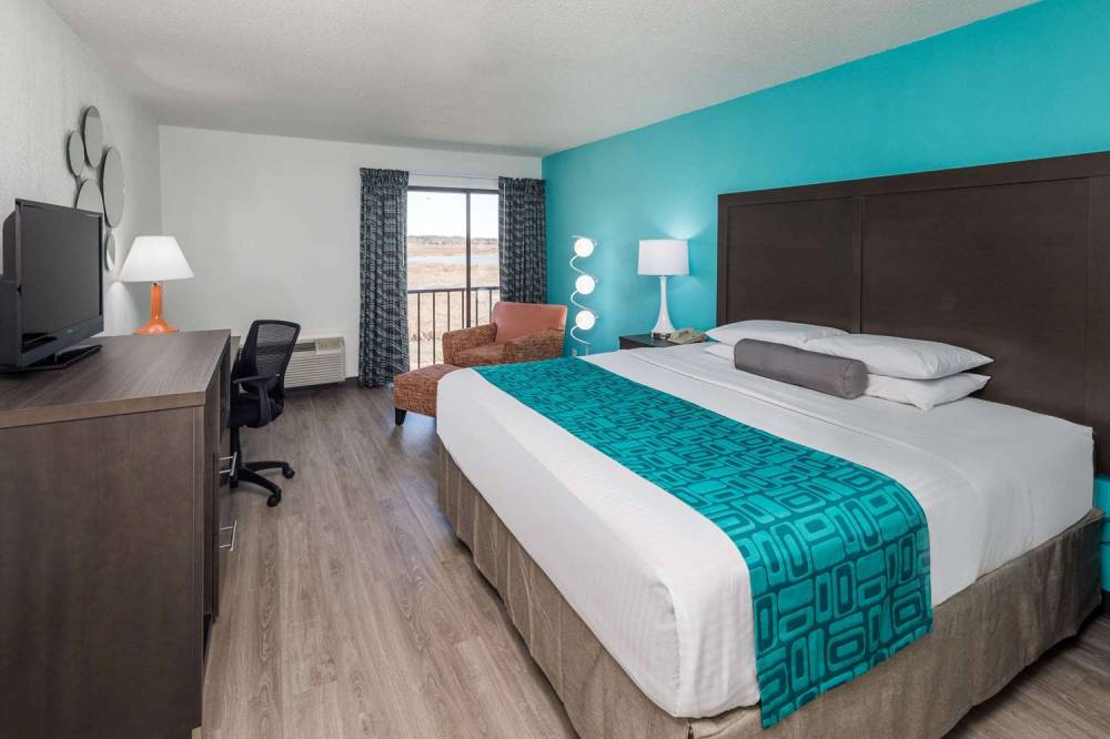 HOWARD JOHNSON INN BEAUFORT/PA 3
