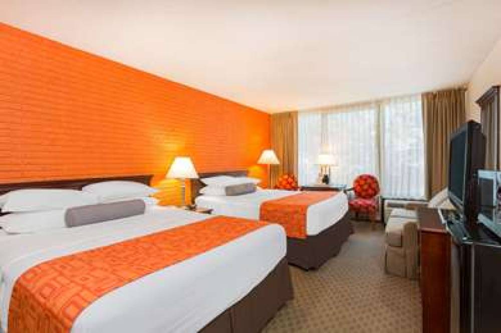 Howard Johnson Inn Williamsburg 10