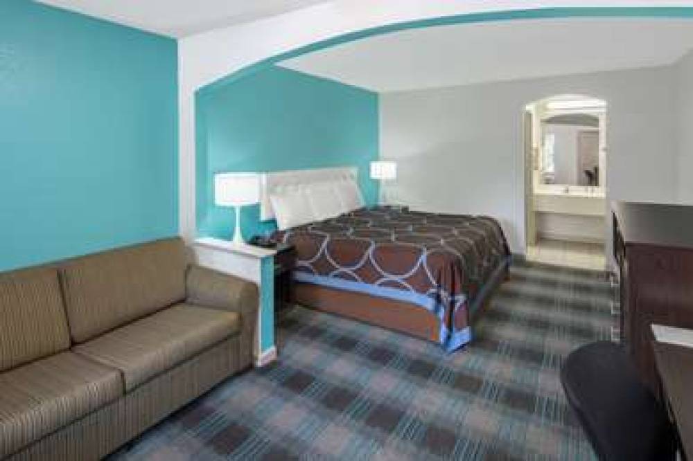 HOWARD JOHNSON VICKSBURG 10