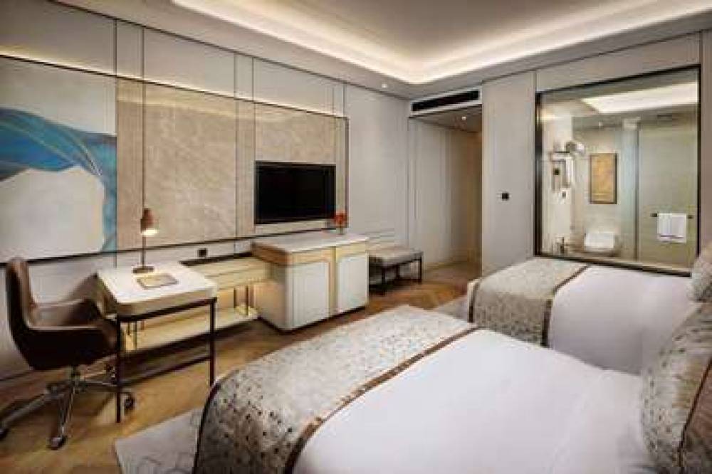 HOWARD JOHNSON YACHT CLUB HOTE 8