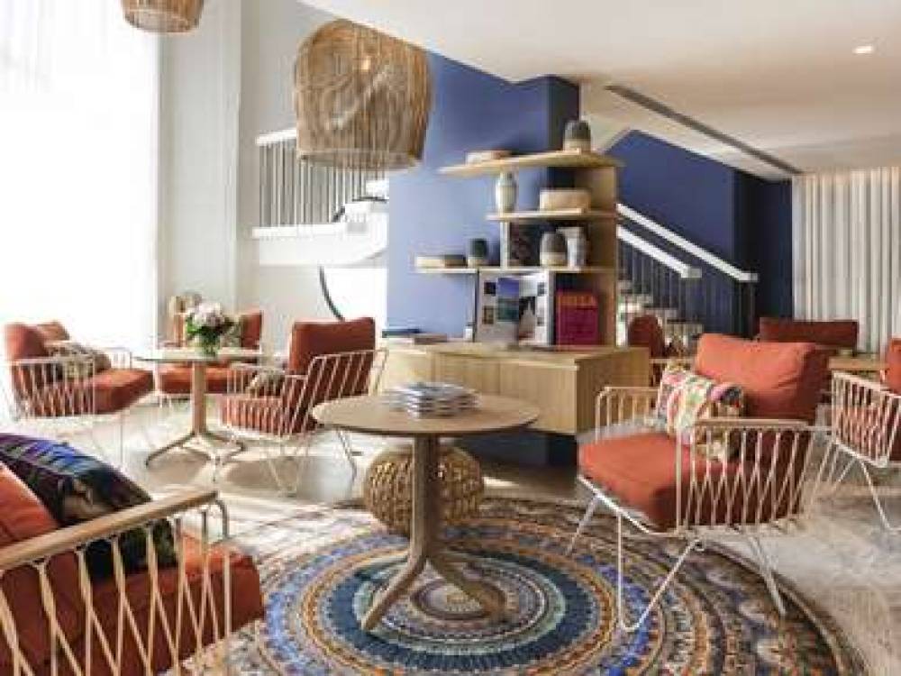 Hotel Croisette Beach Cannes - MGallery 1