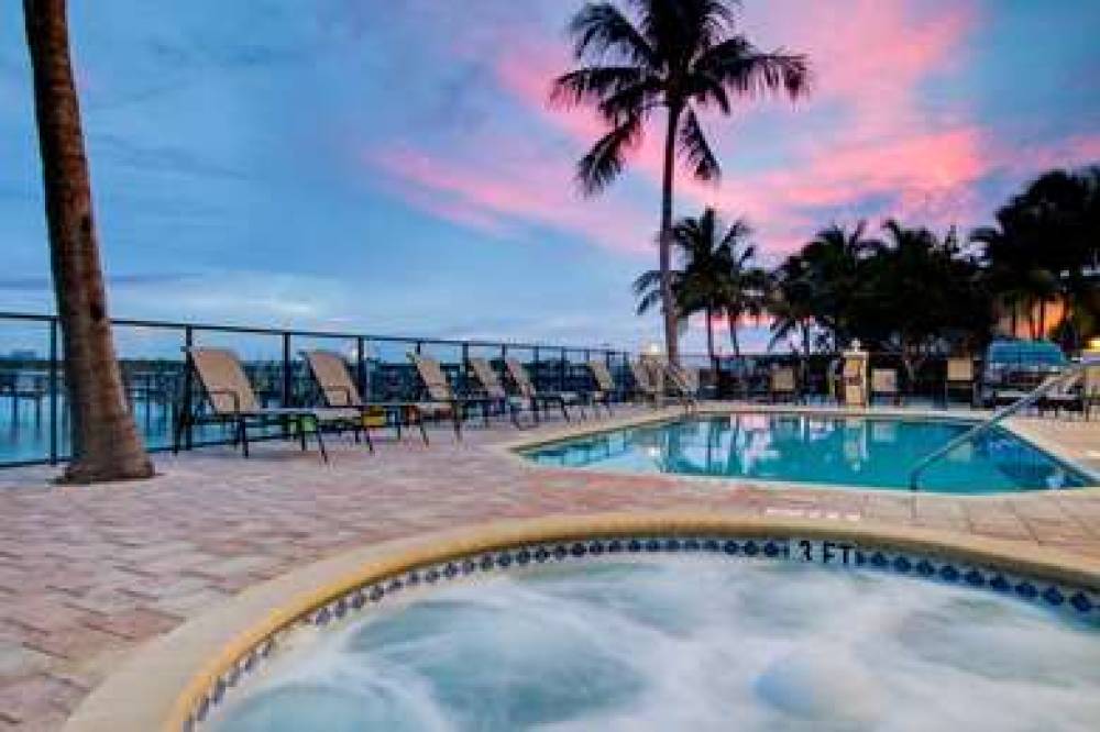 HUTCHINSON ISLAND PLAZA HOTEL 7