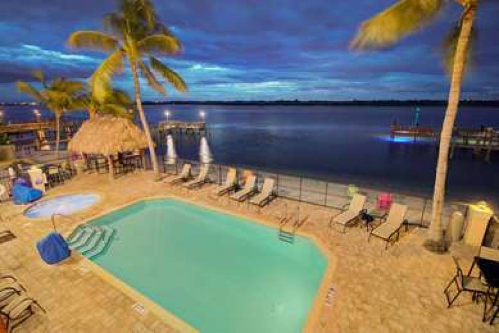 HUTCHINSON ISLAND PLAZA HOTEL 3
