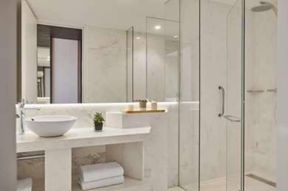 Hyatt Centric Gran Via Madrid 3